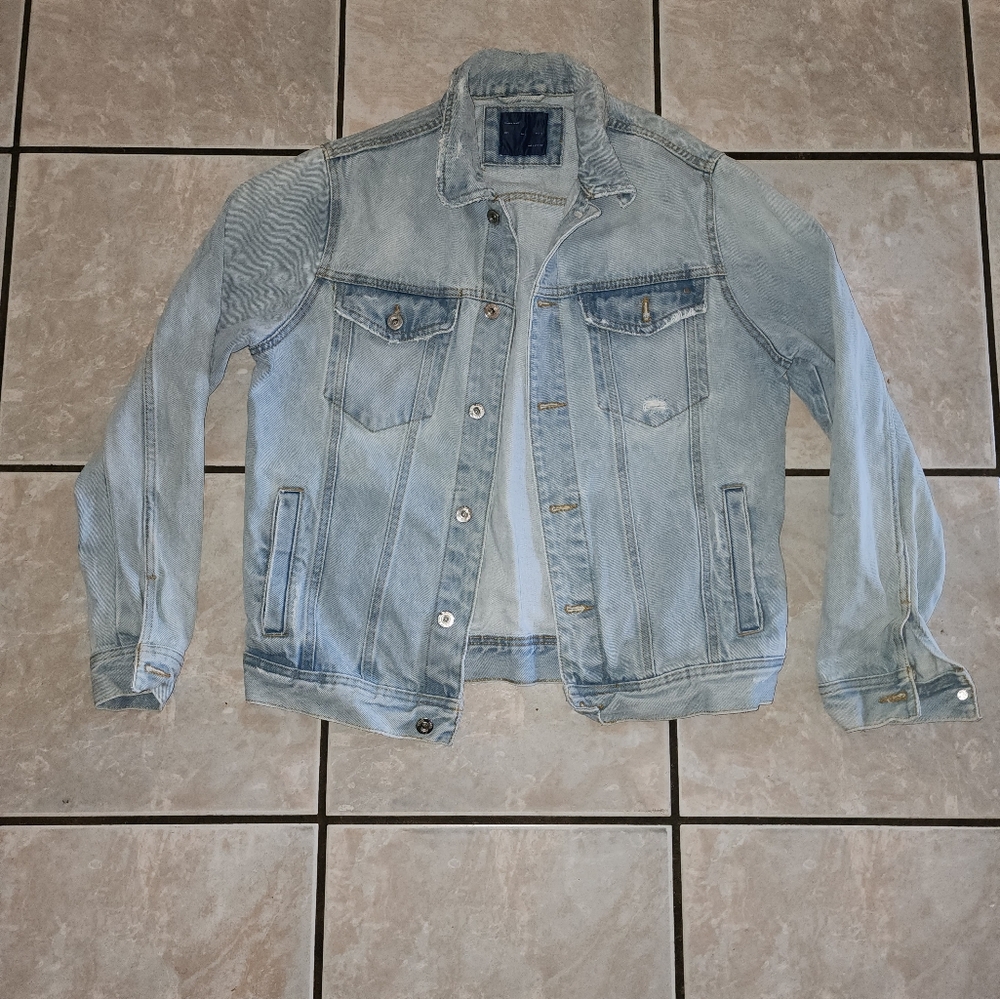 Zara Light Blue Denim Jacket Size L